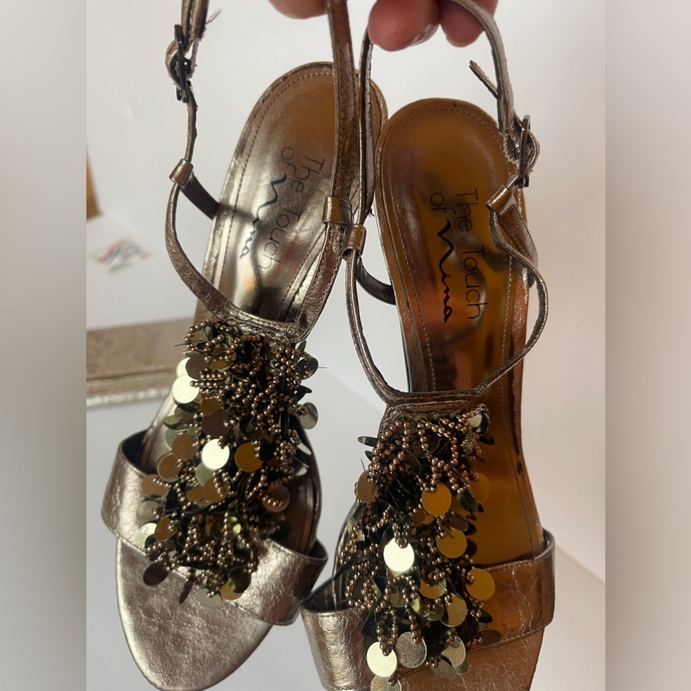 Nina Glamorous Metallic Heels Size 8 & 4”Heel